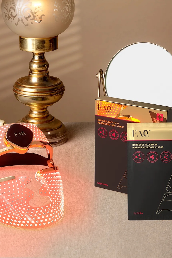 FOREO mască facială cu hidrogel și colagen Glass Skin FAQ™ negru F0389