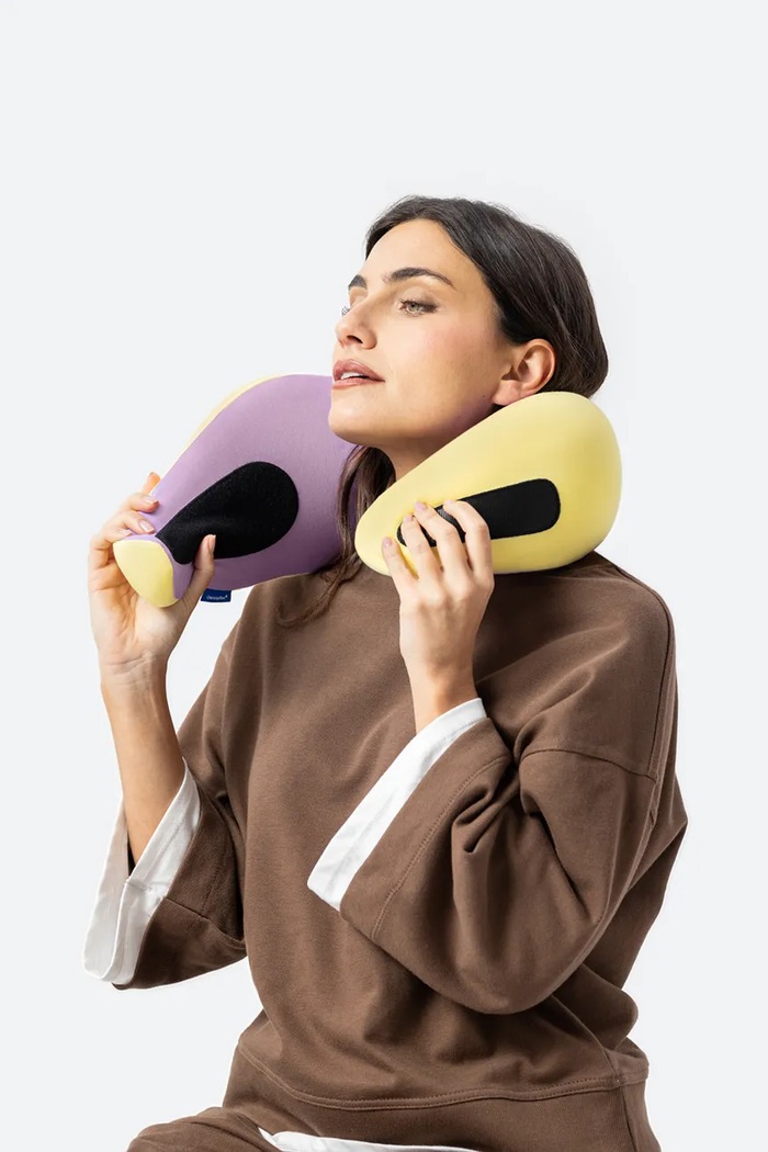 Poduszka podróżna na szyję Go Daydream Ostrichpillow OPGV42U żółty