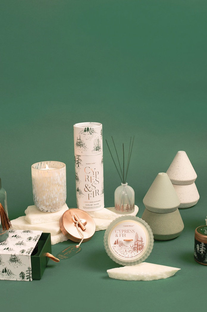 Set sfeșnic cu o lumânare și un suport de tămâie Cypress and Fir Paddywax multicolor CFHSM01EU