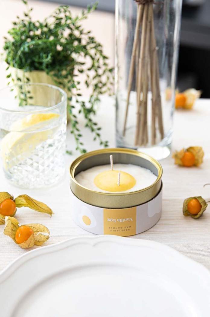 Mirisna svijeća CandleCan Vanilla Egg bijela can.egg