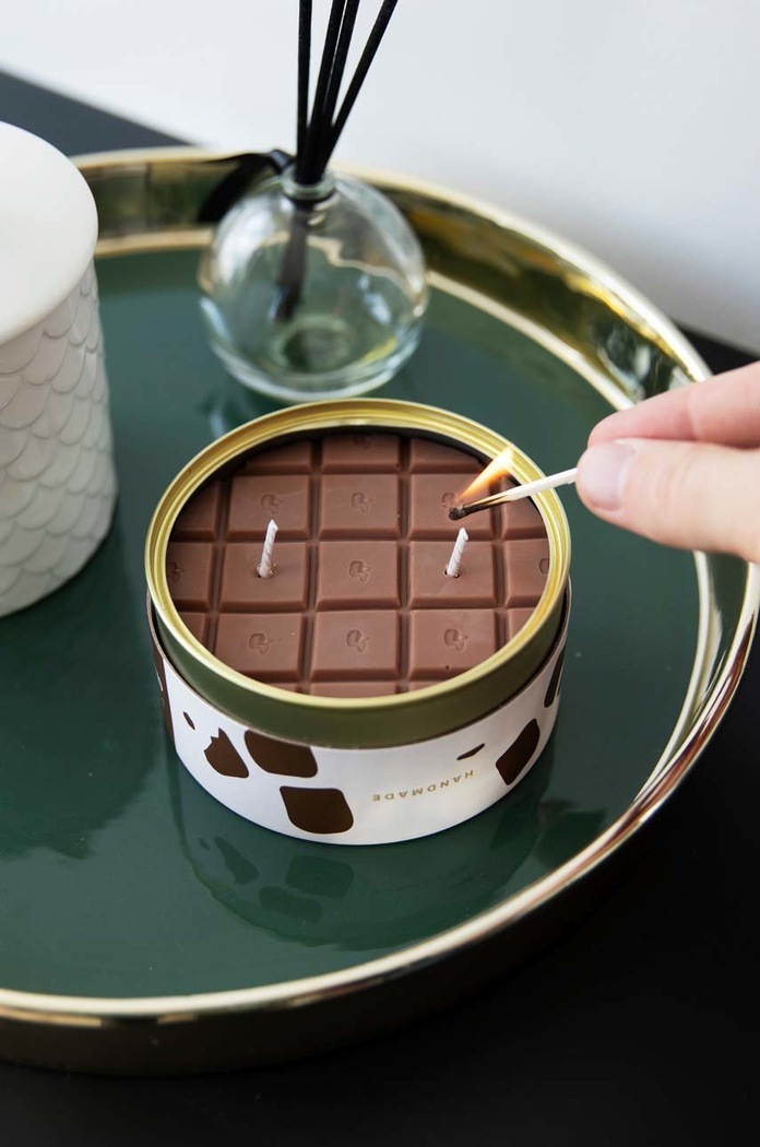 Świeca zapachowa Chocolate Bar CandleCan can.choco brązowy