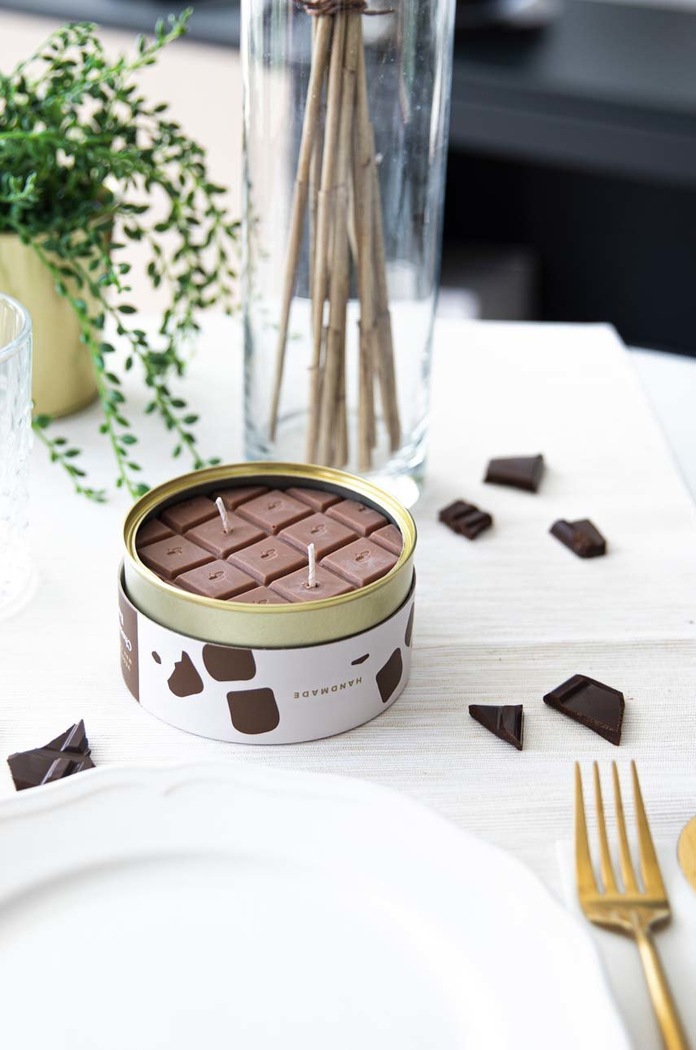 Świeca zapachowa Chocolate Bar CandleCan brązowy can.choco
