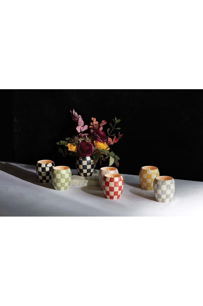 Vonná sójová svíčka Paddywax Checkmate Cotton & Teak 311 g CM1103EU
