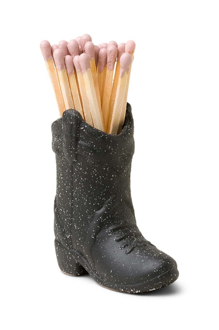Paddywax zapałki w stojaku ceramicznym Nashville Boot 25-pack czarny ACC19EU