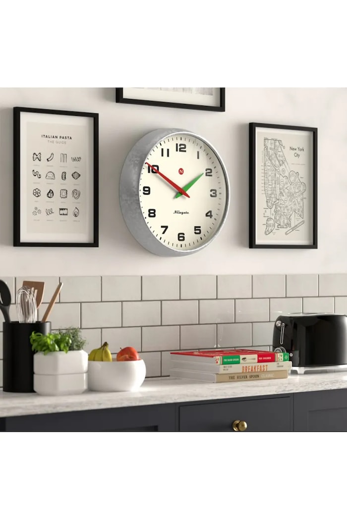 Salon i sypialnia Newgate zegar ścienny Superstore KB1188SUPE216GAL szary