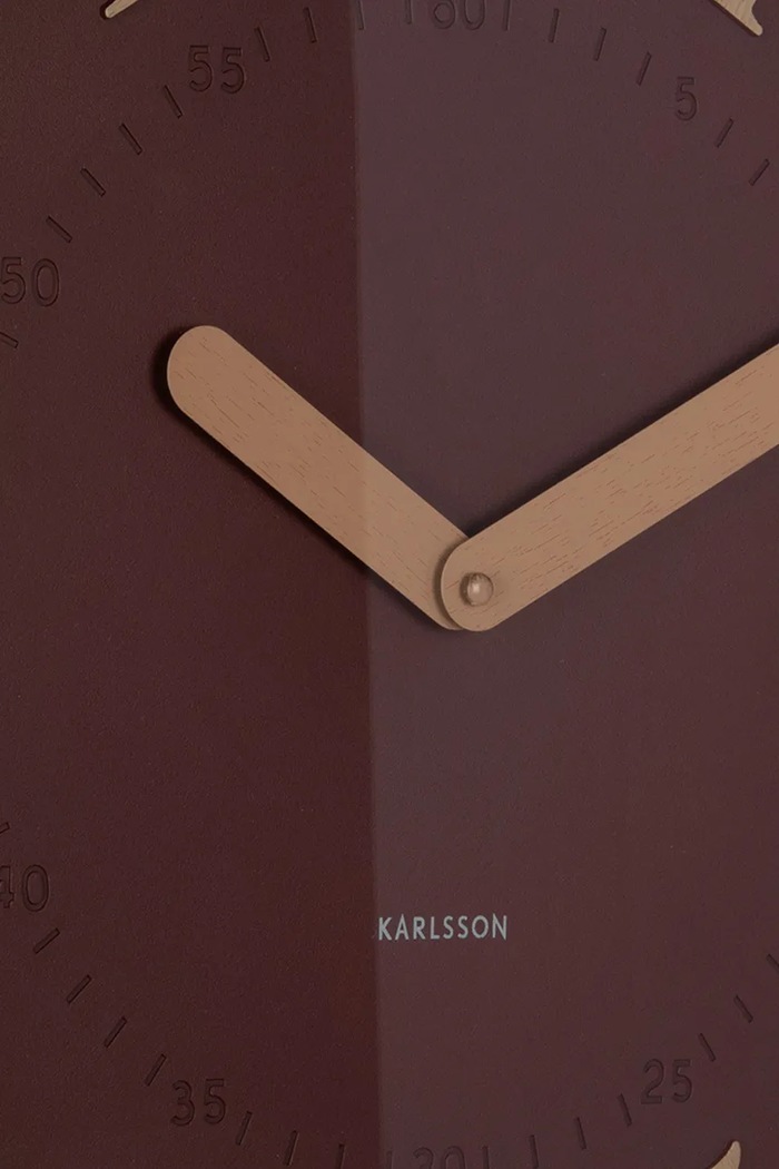 Obývacia izba a spálňa Nástenné hodiny Karlsson Amena 40 cm KA6083RD burgundské