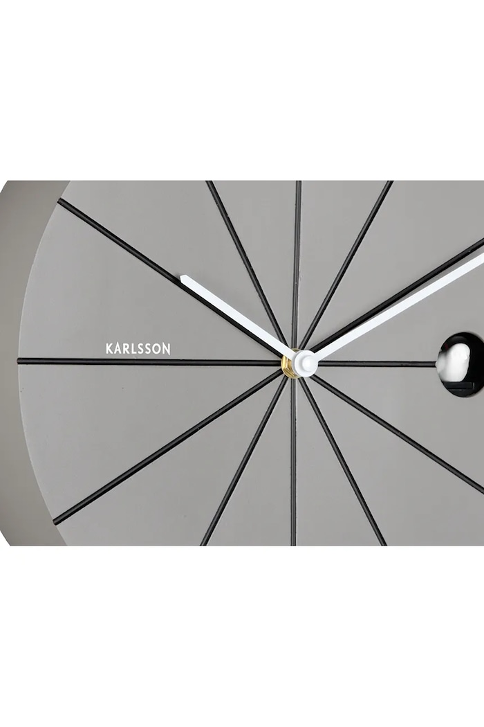Salon i sypialnia Karlsson zegar ścienny z kukułką Destacado Cuckoo 28 cm KA6068DG szary