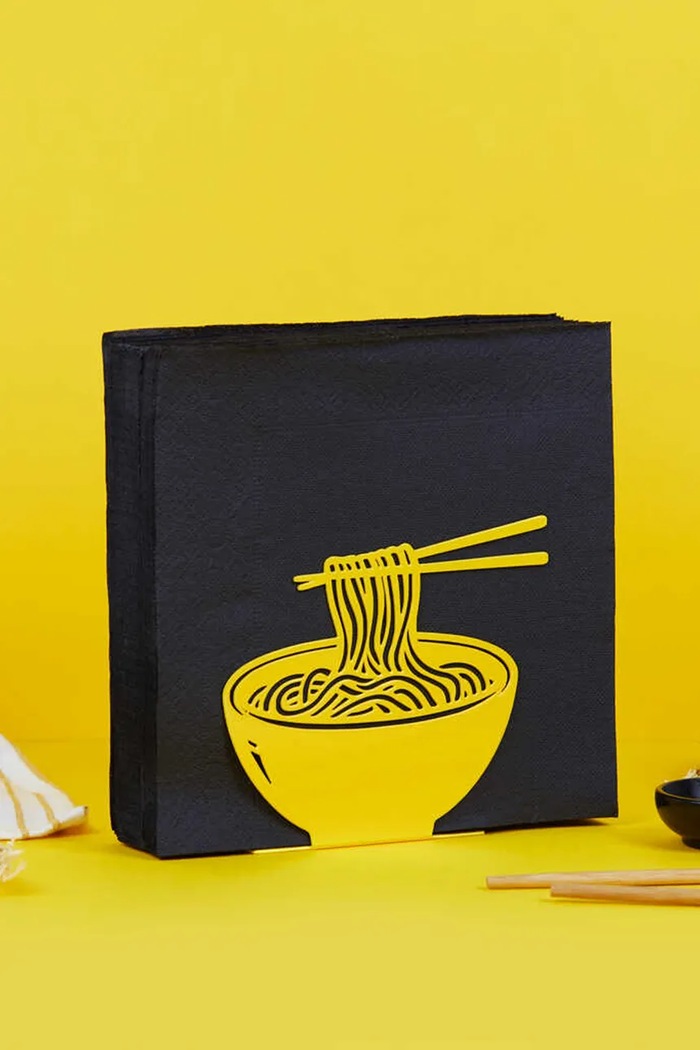 Kuchyňa a bar Balvi moderný minimalistický stojan na servítky z kovu 12,5 x 14 x 5,3 cm 28082 žltá