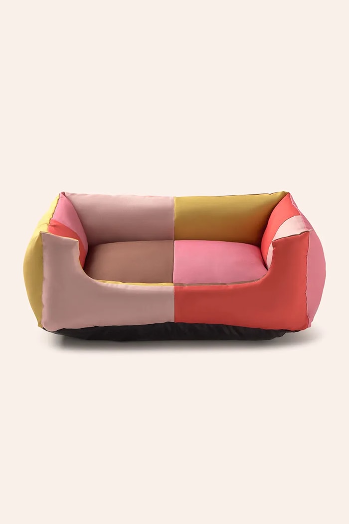 Calma House Pat pentru animale de companie Buby M multicolor BUBY.DOGM.ROS