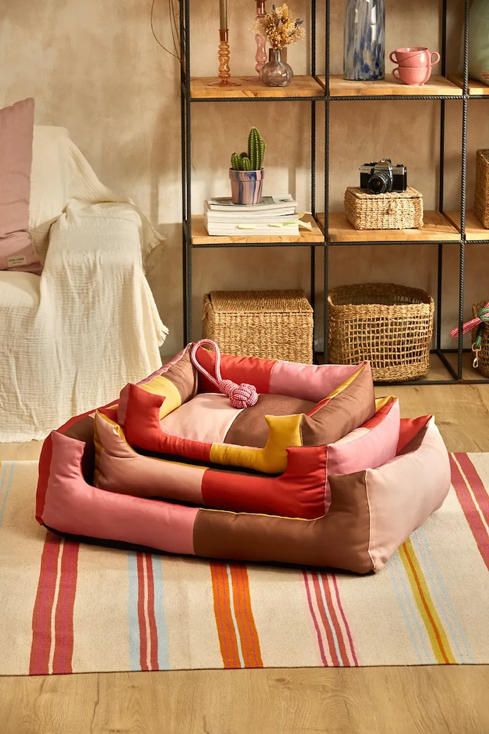 Pat pentru animale de companie Buby M Calma House multicolor BUBY.DOGM.ROS