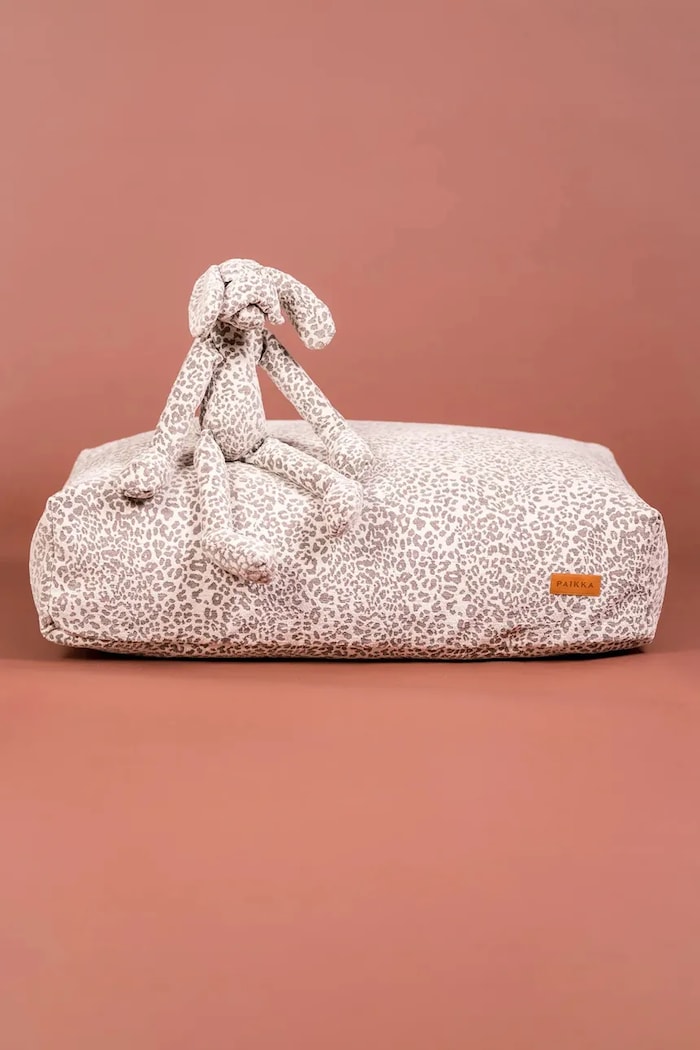 Lifestyle Psí hračka PAIKKA Stone Leo 50 cm 1058002 vícebarevná