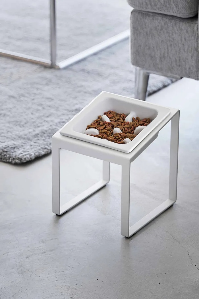 Decor Yamazaki miska pre domáceho maznáčika 15 x 15,5 x 17,6 cm 10239 biela