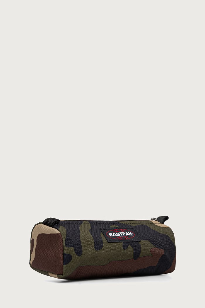 Eastpak пенал для мужчин EK372181 зелёный AW18