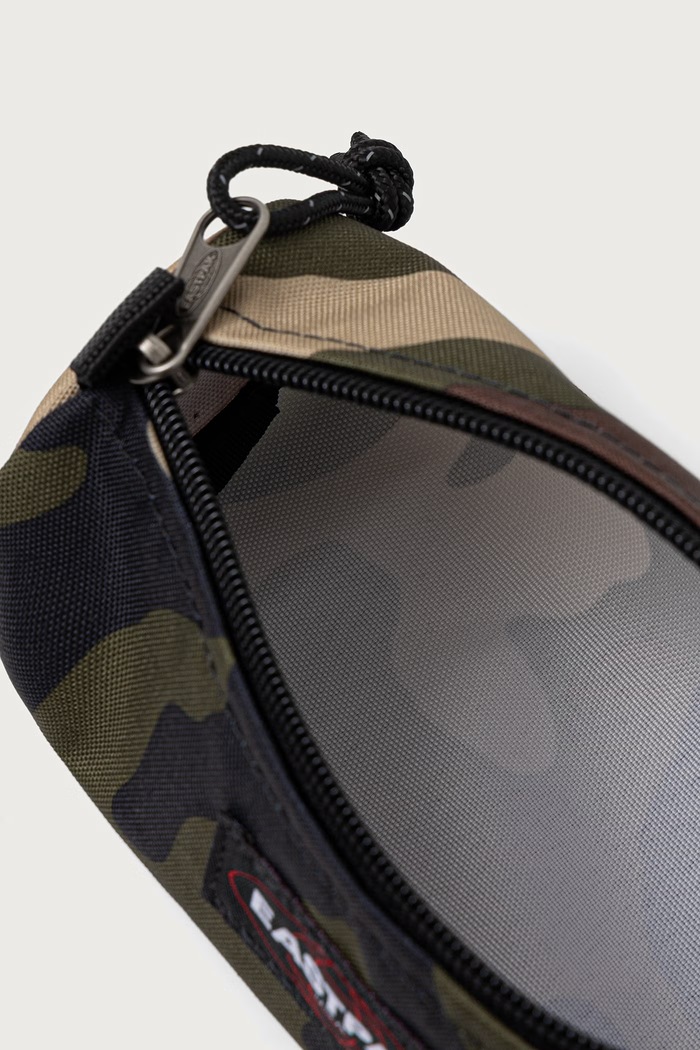 Eastpak tolltartó férfi EK372181 zöld