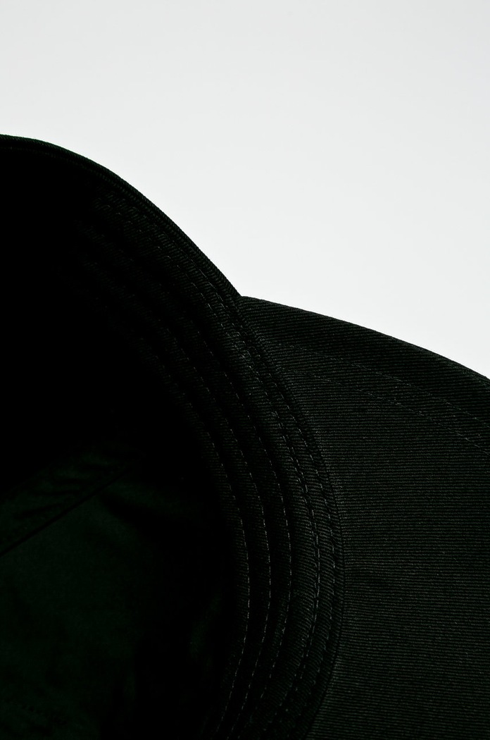Čiapka Armani Exchange čierna 954039.CC513