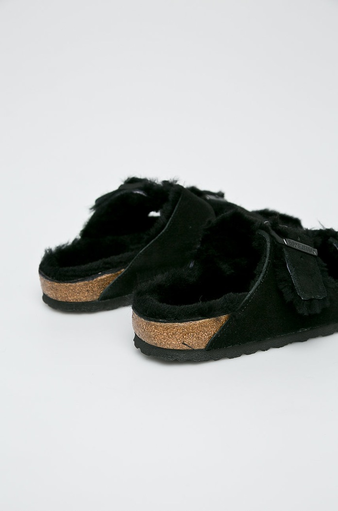 Birkenstock - Kućne papuče Arizona Fur 752663 crna AW25
