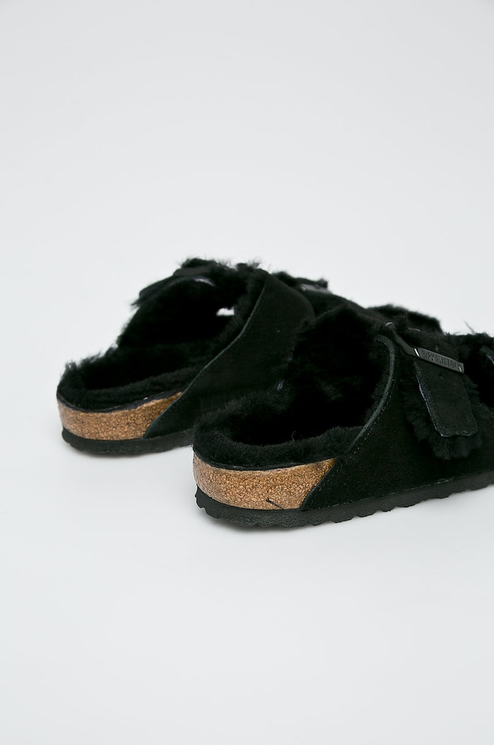 Birkenstock - Kućne papuče Arizona Fur 752663 crna AW25