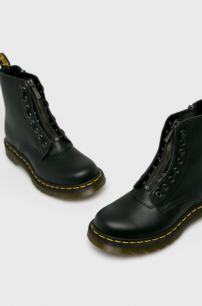 Botki Dr. Martens czarny 23863001.1460.Pascal