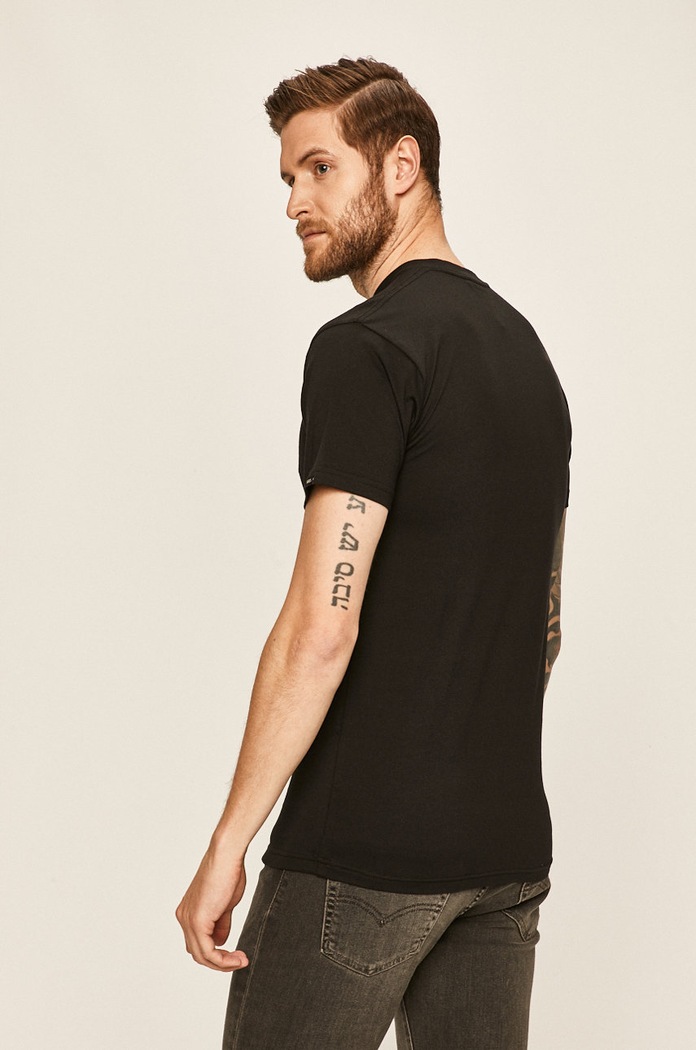 Oblačila Vans t-shirt VGGGY28 črna