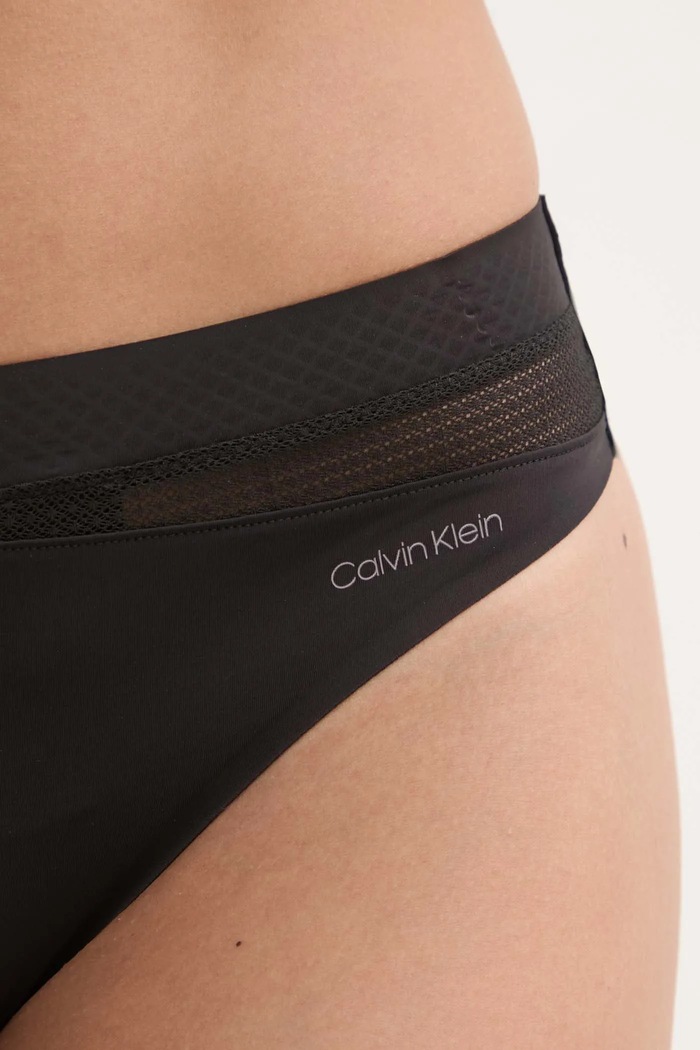 Odzież Calvin Klein Underwear - Figi 000QF6048E czarny