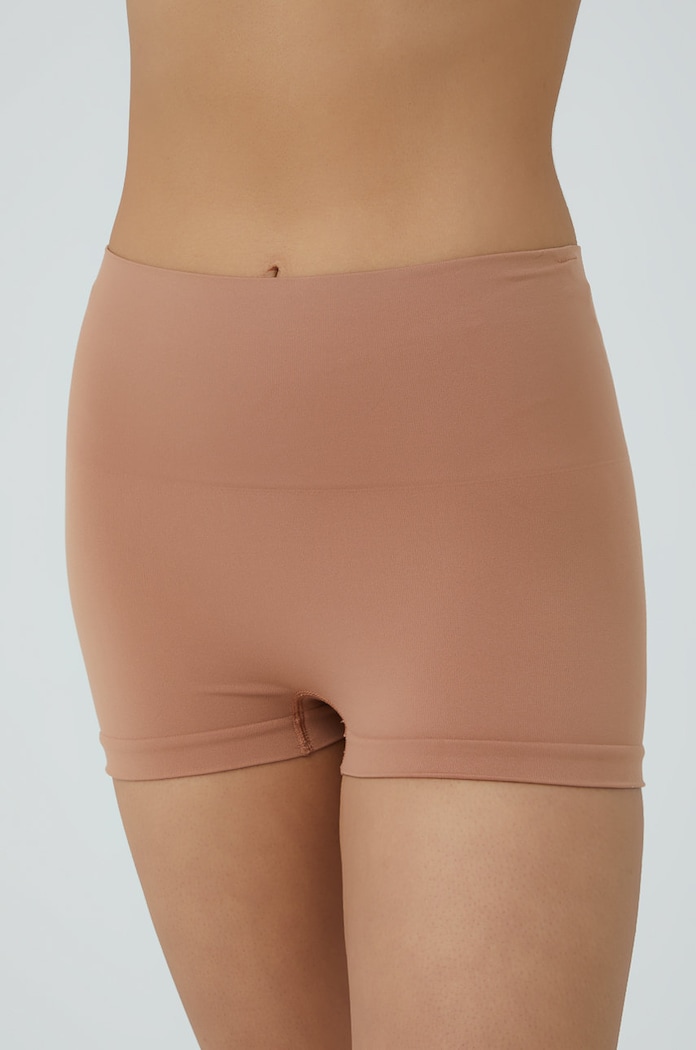 Tvarujúce šortky Spanx pletenina béžová SS0915