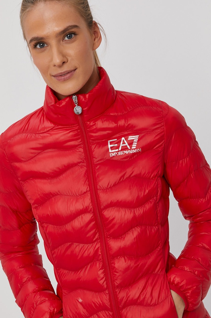 EA7 Emporio Armani rövid kabát enyhén szigetelt piros 8NTB21.TN12Z