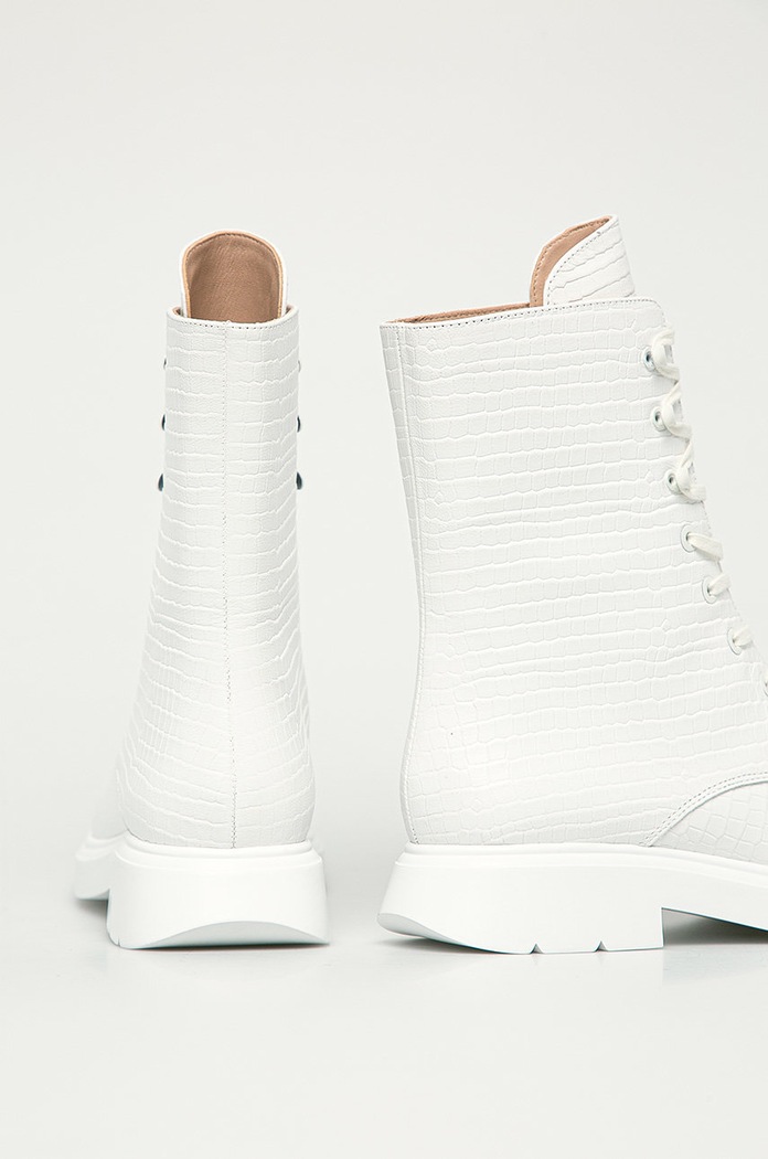 Cipők Stuart Weitzman - Bőr bakancs Mckenzee S3932.WHT fehér