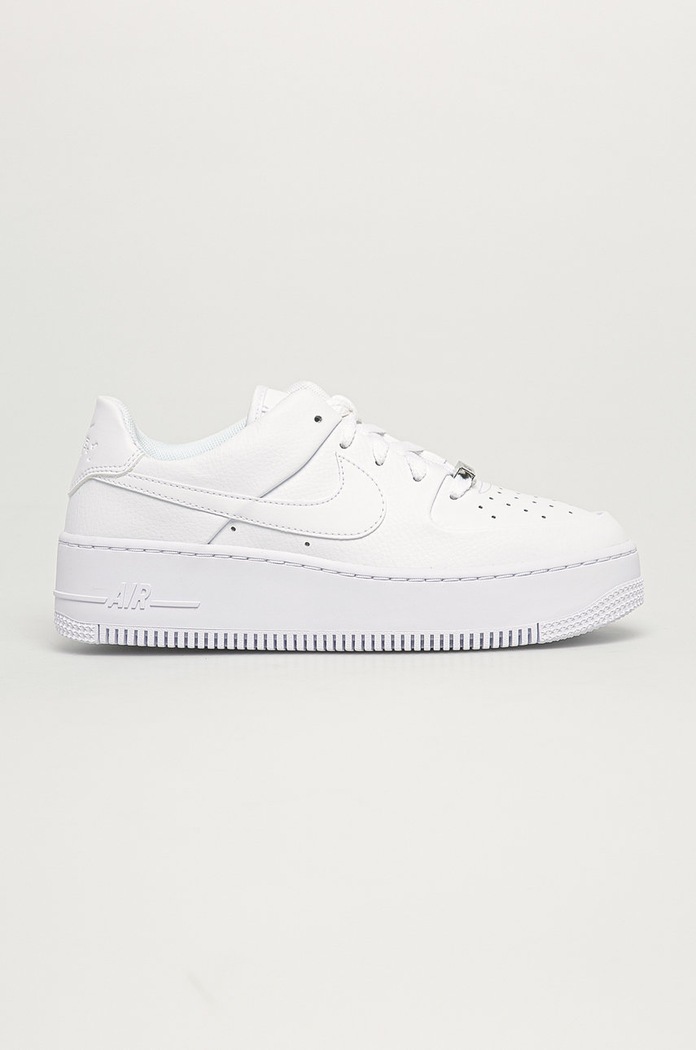 Nike Sportswear - Bőr cipő W AFI Sage Low platformos fehér AR5339