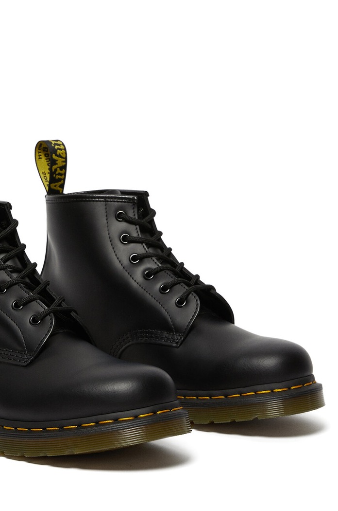 Obuv Kožené workery Dr. Martens 101 Yellow Stitch DM26230001 čierna
