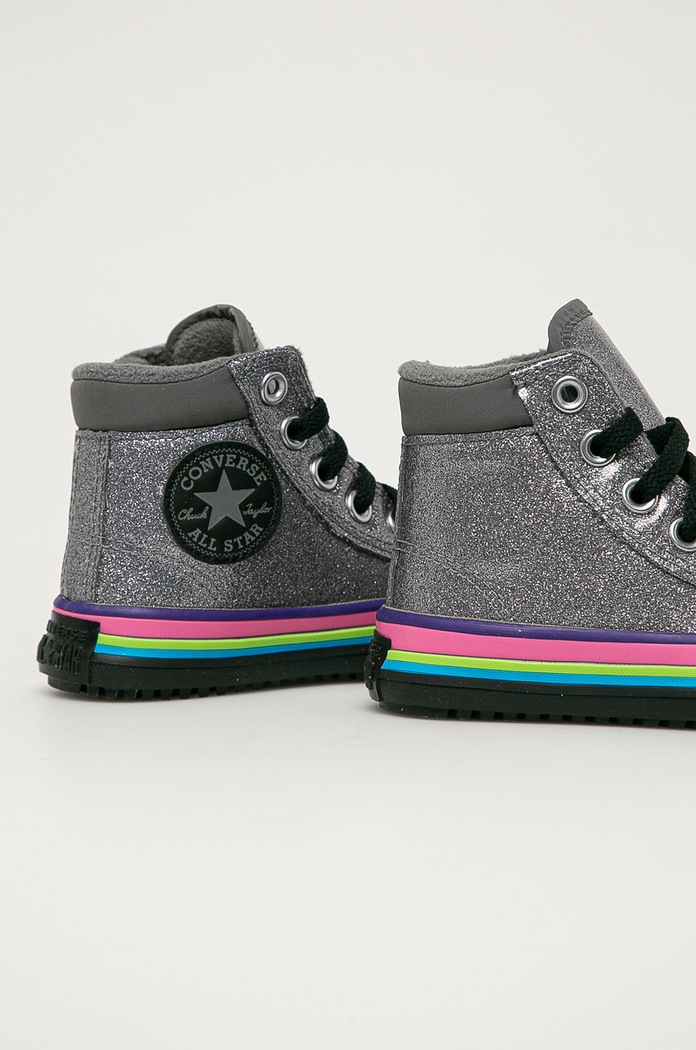 Dievča Converse - Detské tenisky 668481C strieborná