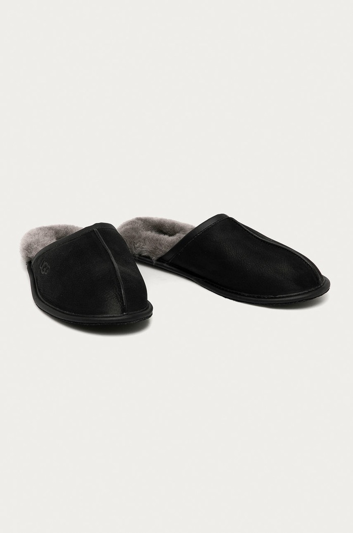 UGG Papuci din piele Scuff 1108192.BLK negru AW21