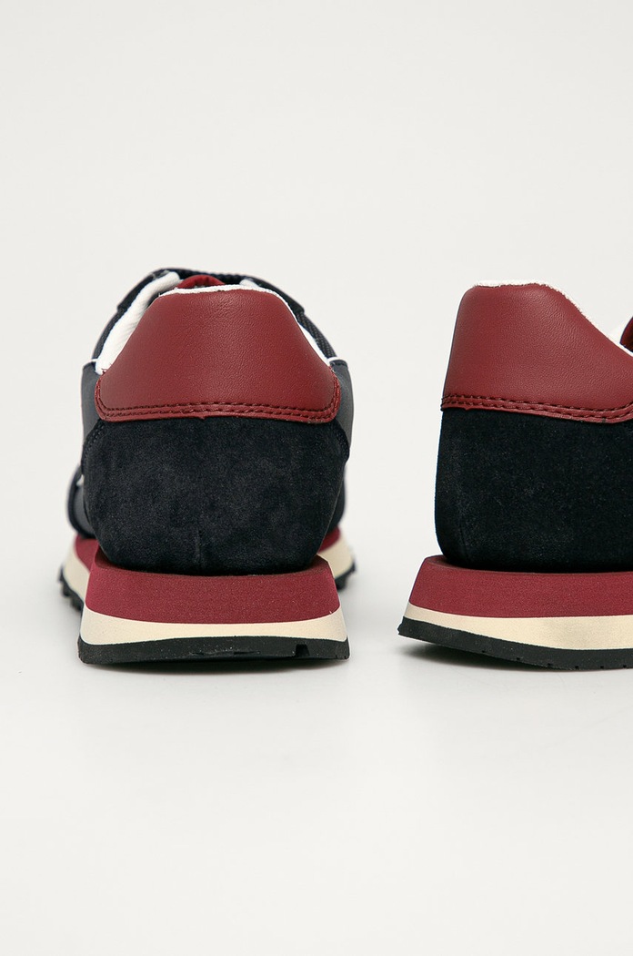 Obuv Topánky Armani Exchange XUX083.XV263 tmavomodrá