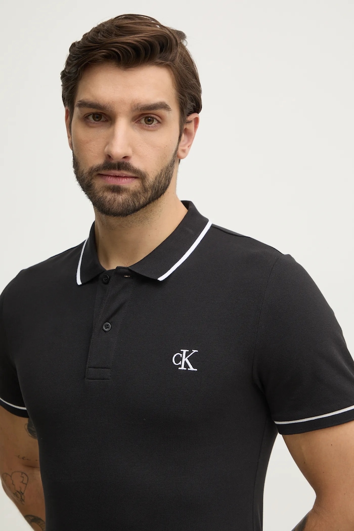 Polo majica Calvin Klein Jeans crna J30J315603
