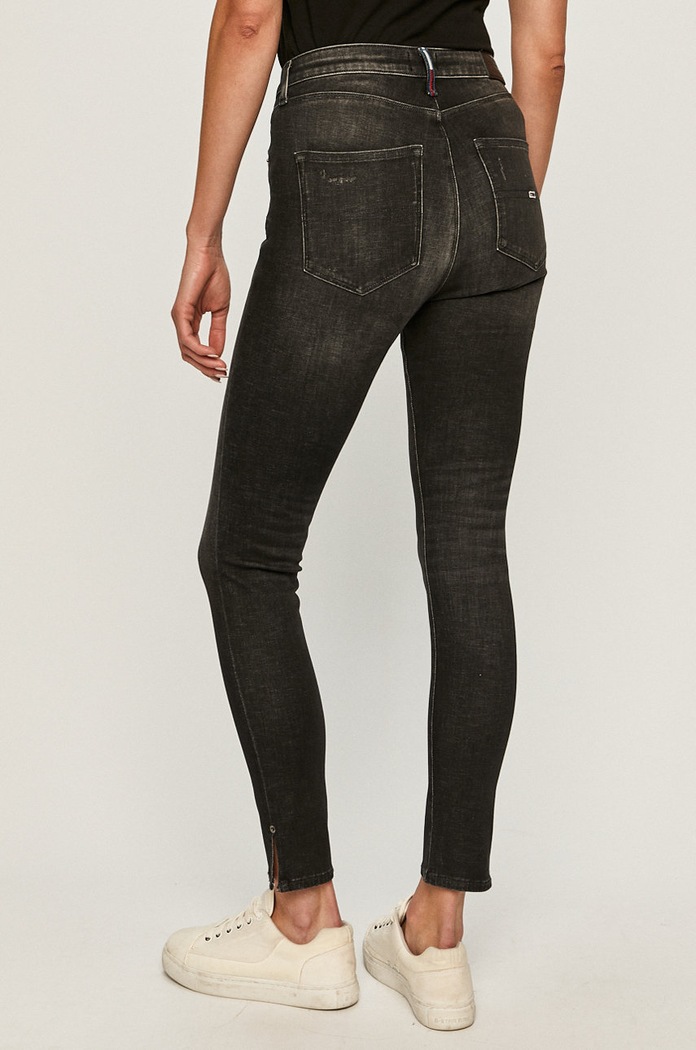 Oblečenie Tommy Jeans - Rifle Sylvia DW0DW08624 sivá