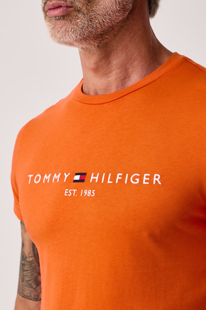 Тениска мъжка от памук Tommy Hilfiger MW0MW11797 оранжев