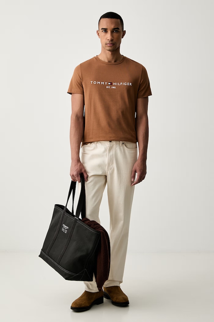 Tommy Hilfiger tricou pentru bărbați din bumbac MW0MW11797 maro SS26