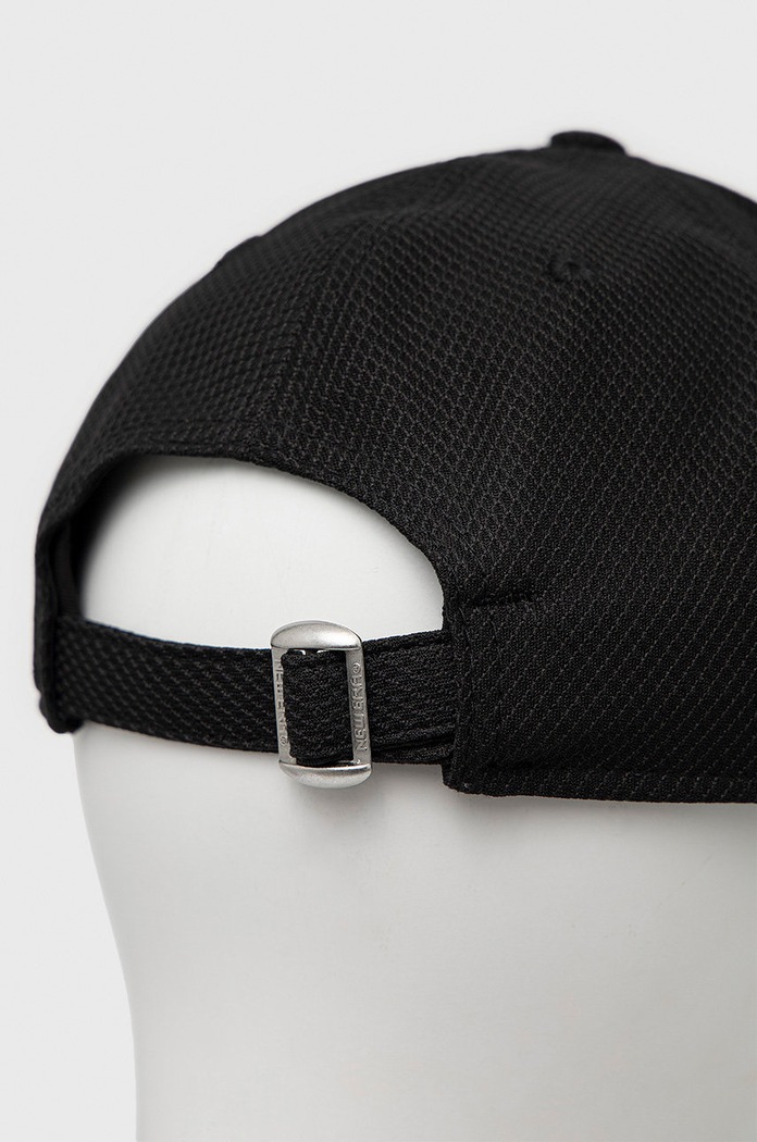 Аксесоари Шапка New Era DIAMOND ERA ESSENTIAL 9FORTY® 12040560 черен