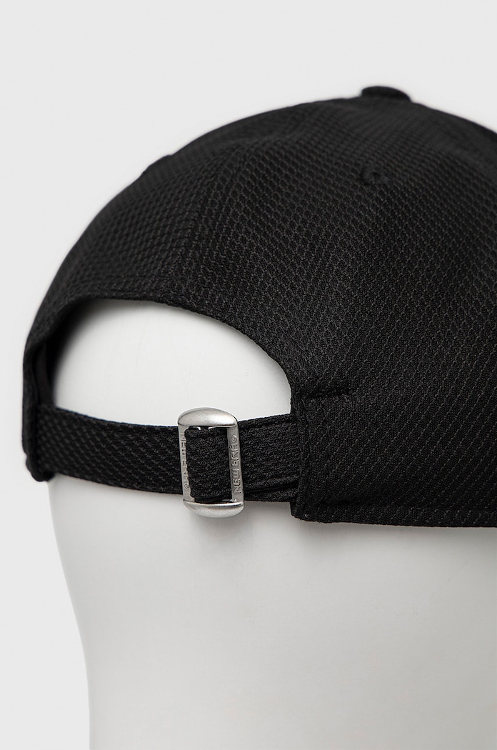 Аксесоари Шапка New Era DIAMOND ERA ESSENTIAL 9FORTY® 12040560 черен
