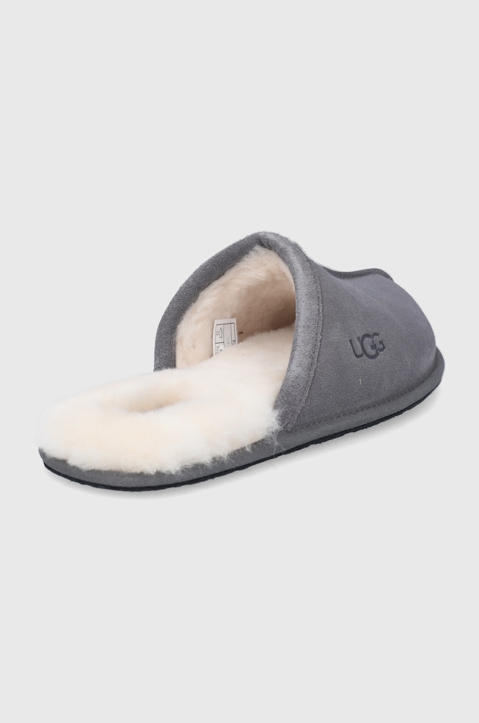 Обувки UGG Вълнени пантофи UGG Scuff 1101111.DGRY сив