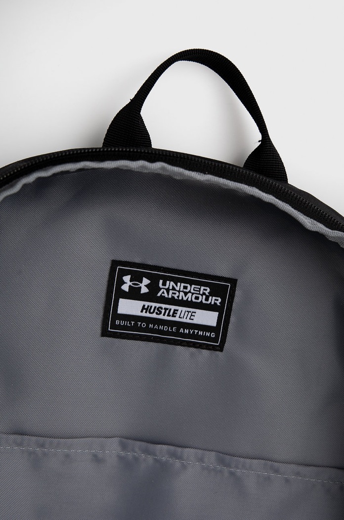 Batoh Under Armour 1364180 černá
