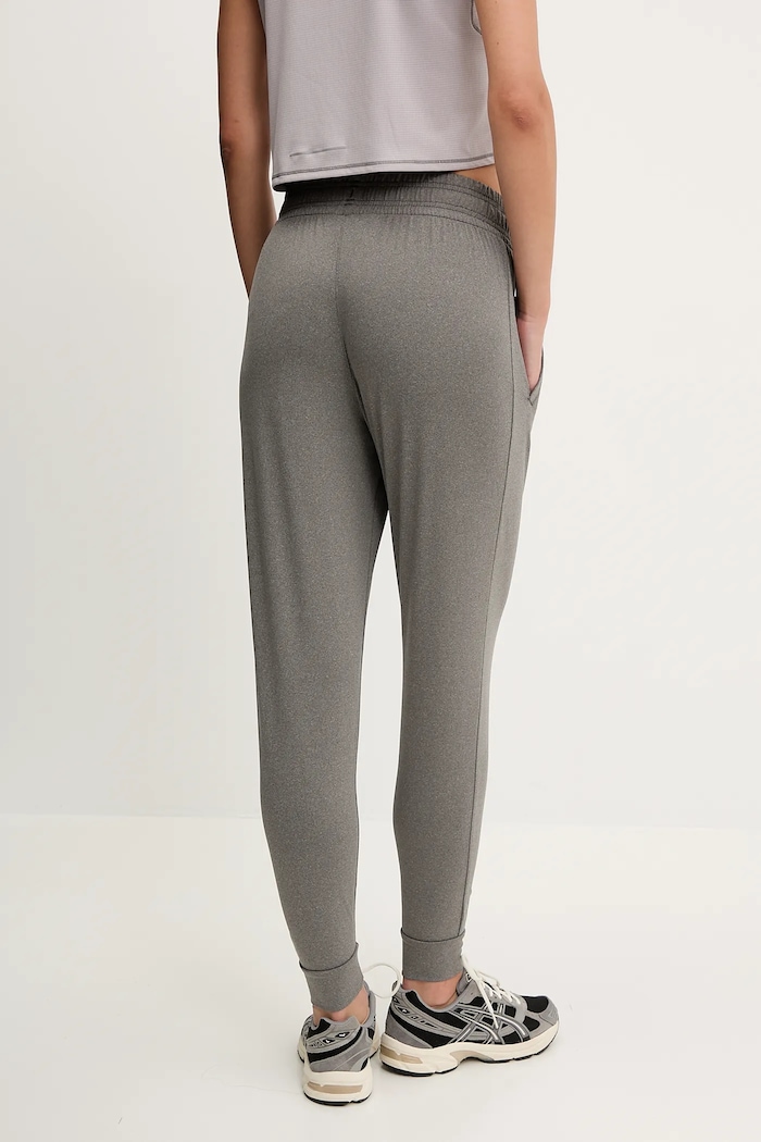 Odzież Under Armour spodnie treningowe NEW FABRIC HG Armour 1369385 szary