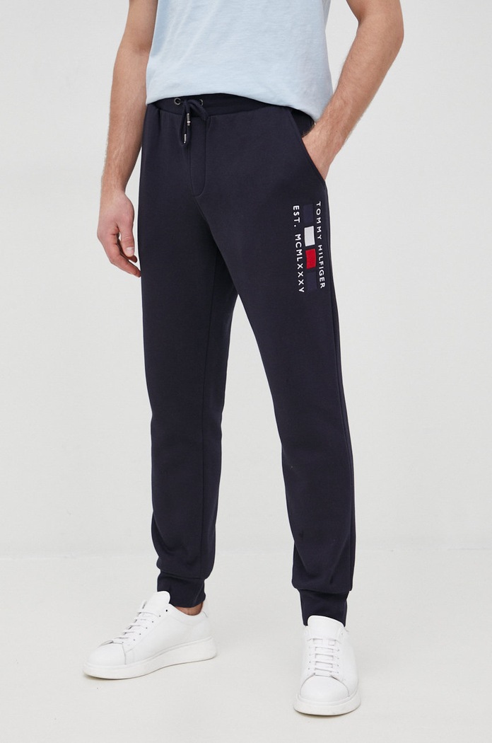 Nohavice Tommy Hilfiger jemný vzor tmavomodrá MW0MW20134.4890