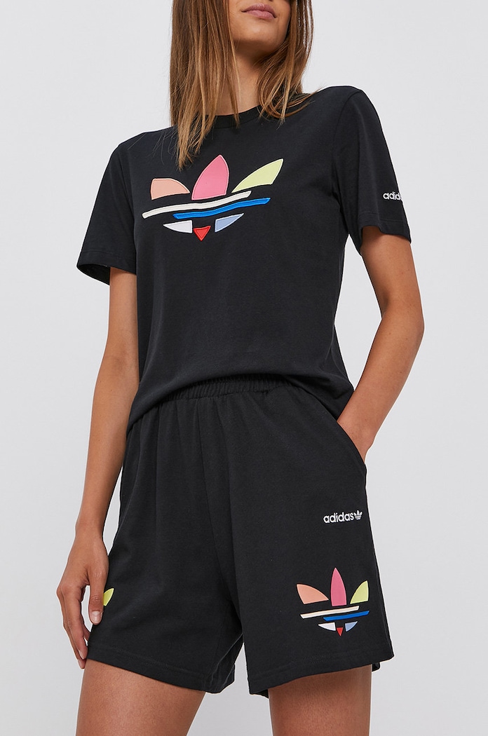 adidas Originals Szorty H22849 nadruk czarny H22849