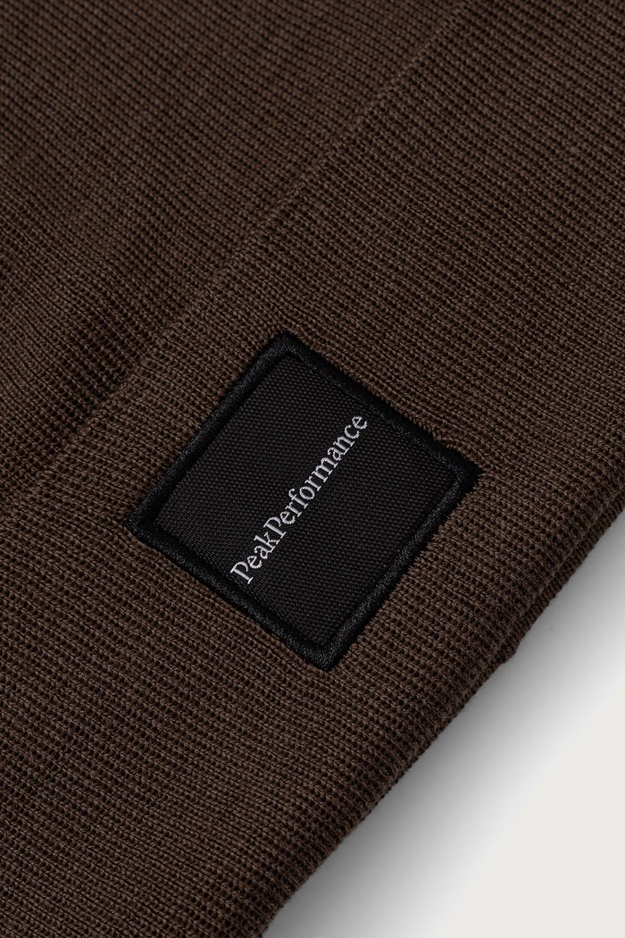 Akcesoria Peak Performance Czapka beanie z wełną Switch G77781 brązowy