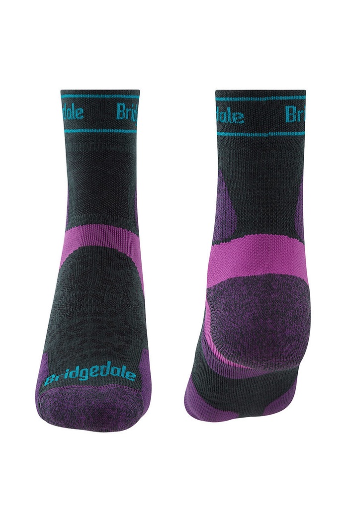 Ponožky Bridgedale Ultralight T2 Merino Sport 710202 fialová AW22