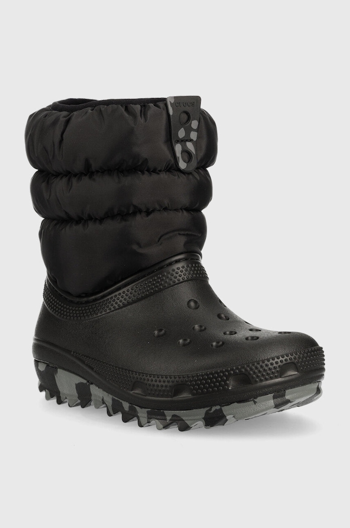 Crocs śniegowce dziecięce 207684.CROCS.CLASSIC.NE czarny AW24