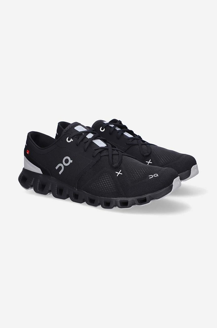Sneakers OnCloud X 3 On μαύρο 6098696