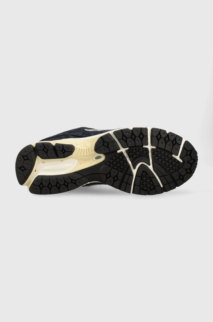 Tenisky New Balance M2002rca M2002RCA tmavomodrá