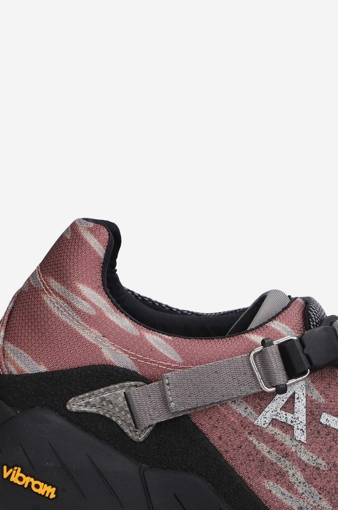Sneakers A-COLD-WALL* A-COLD-WALL x ROA Minaar ACWUF056A WINE/BLACK ACWUF056