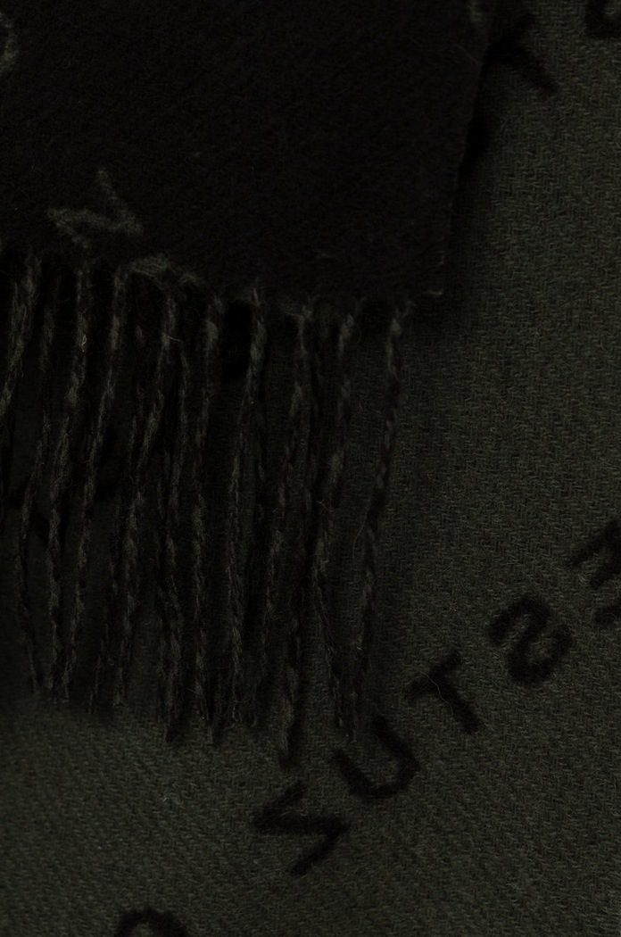 Μάλλινο κασκόλ Gestuz 10906524 μαύρο AW22